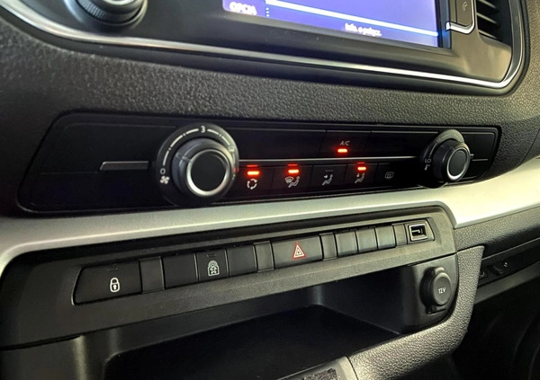 Peugeot Traveller cena 109900 przebieg: 167663, rok produkcji 2018 z Węgliniec małe 596